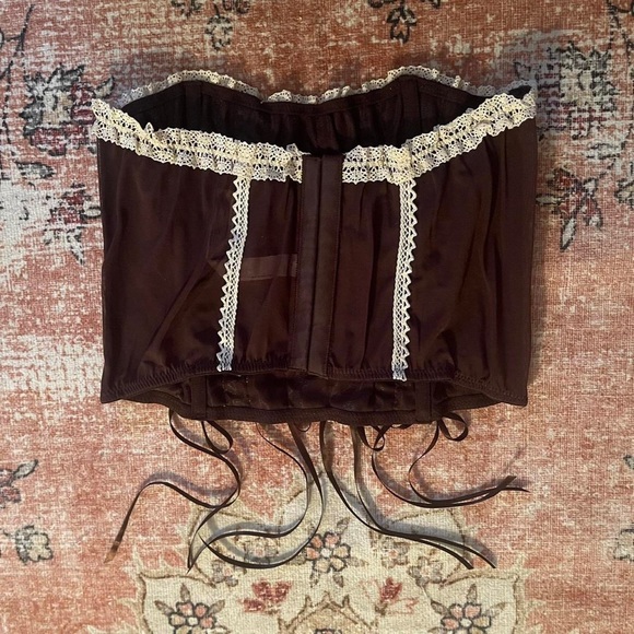 UO Strapless Corset Top - Picture 4 of 5